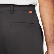 Spodnie chino Slim fit Nike Dri-Fit UV